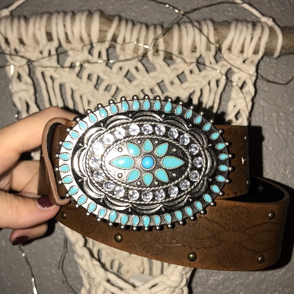 Cute brown belt with turquoise detail buckle